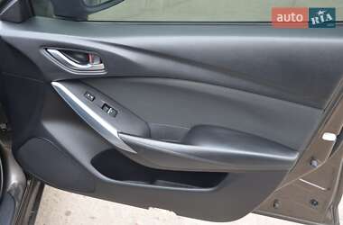 Седан Mazda 6 2015 в 