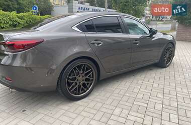 Седан Mazda 6 2015 в 