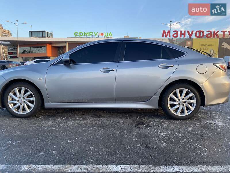 Ліфтбек Mazda 6 2010 в 