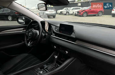 Седан Mazda 6 2018 в 