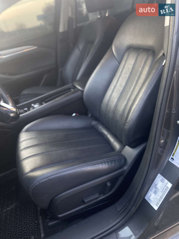 Седан Mazda 6 2019 в Борщеве