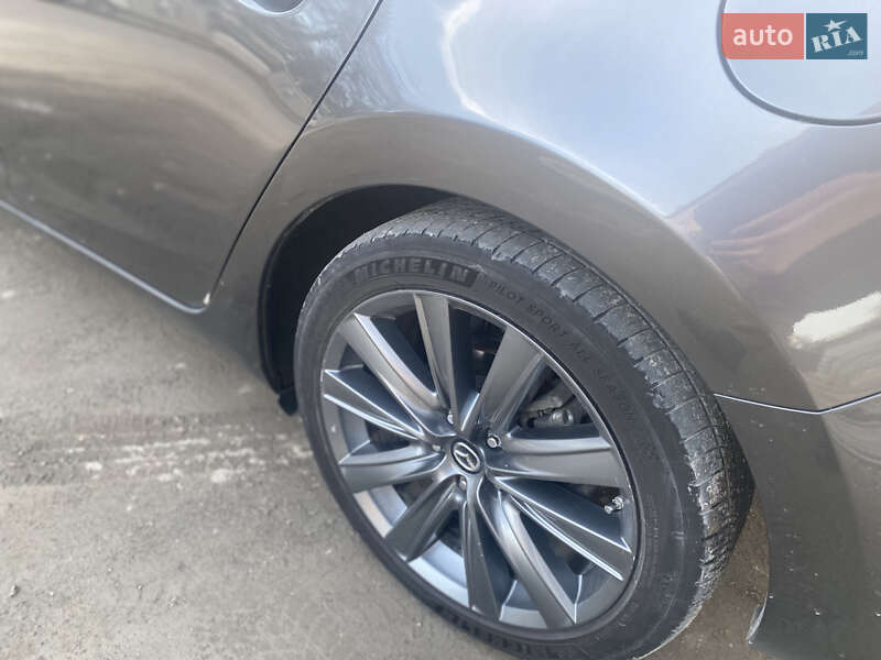 Седан Mazda 6 2019 в Борщеве