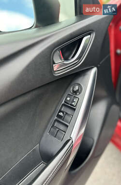 Седан Mazda 6 2014 в 