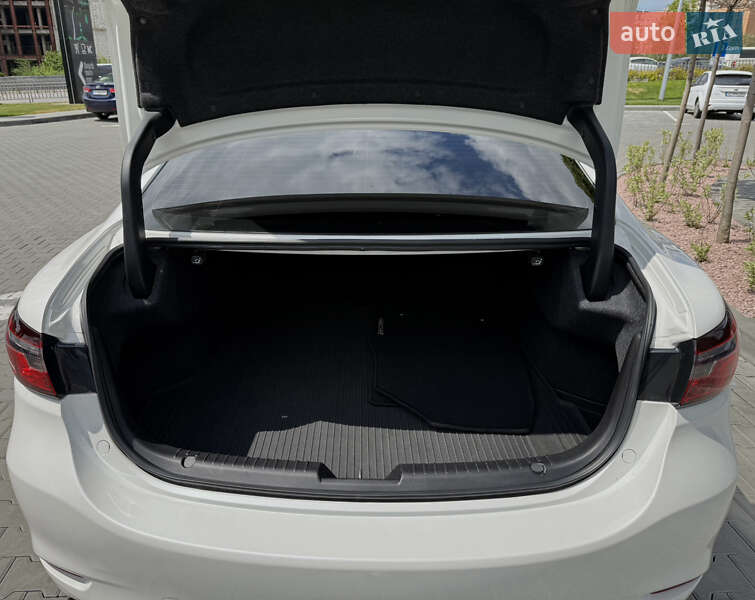 Седан Mazda 6 2019 в Дніпрі