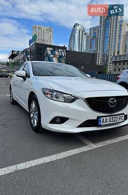 Седан Mazda 6 2016 в Киеве