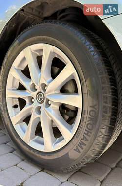 Седан Mazda 6 2013 в 