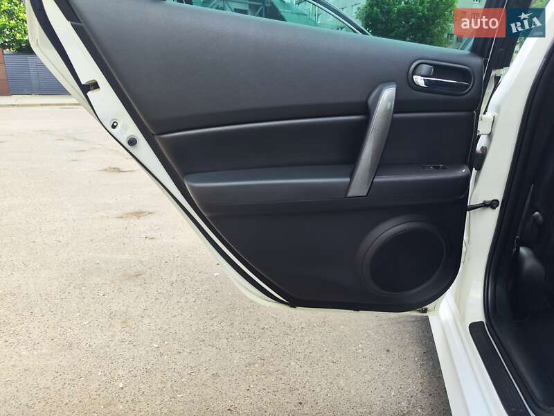 Седан Mazda 6 2010 в Львові