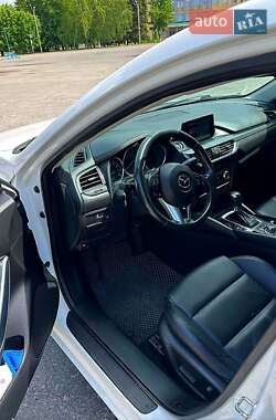 Седан Mazda 6 2016 в 