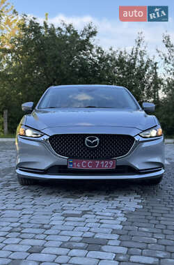 Седан Mazda 6 2018 в Львове