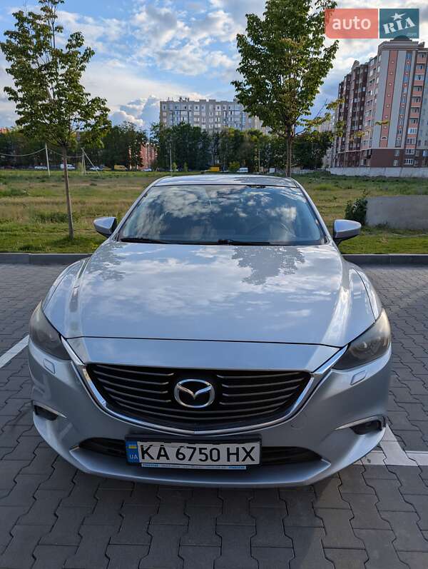Седан Mazda 6 2016 в 