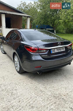 Седан Mazda 6 2015 в 
