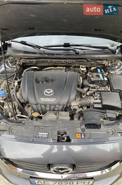 Седан Mazda 6 2015 в 