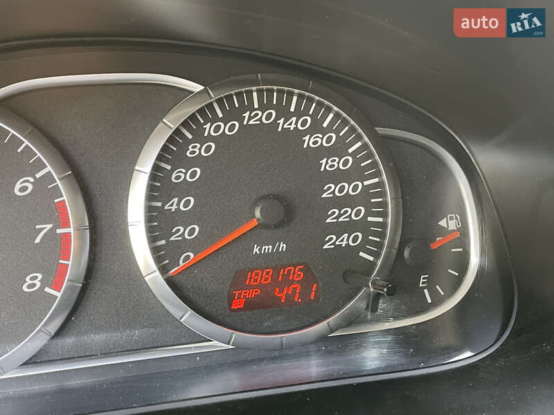 Седан Mazda 6 2007 в Днепре
