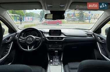 Седан Mazda 6 2016 в 