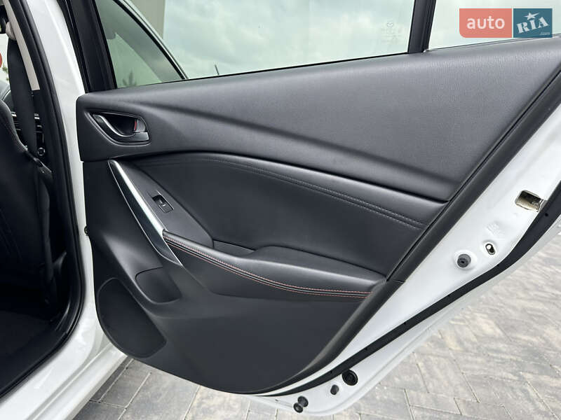 Седан Mazda 6 2013 в Луцке