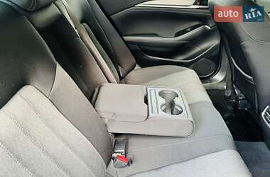 Седан Mazda 6 2021 в 