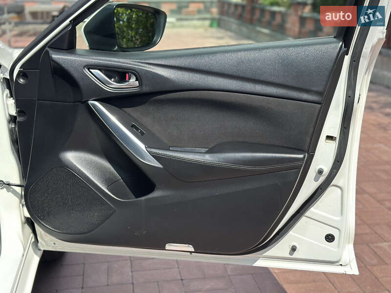 Универсал Mazda 6 2013 в Ровно