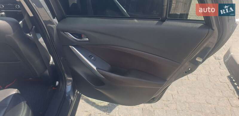 Универсал Mazda 6 2015 в Киеве