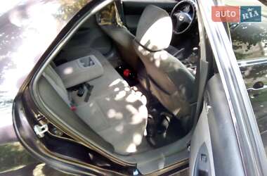 Седан Mazda 6 2004 в 
