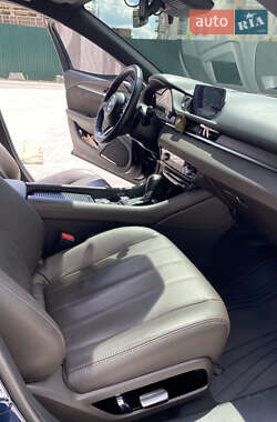 Седан Mazda 6 2019 в 