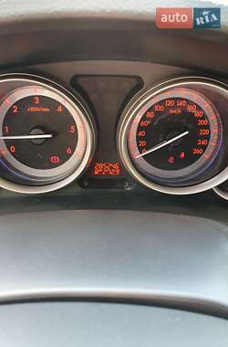 Ліфтбек Mazda 6 2011 в 
