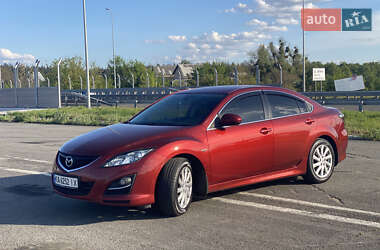 Седан Mazda 6 2011 в 