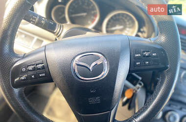 Седан Mazda 6 2011 в 