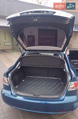 Ліфтбек Mazda 6 2006 в 