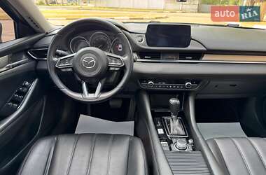 Седан Mazda 6 2019 в 