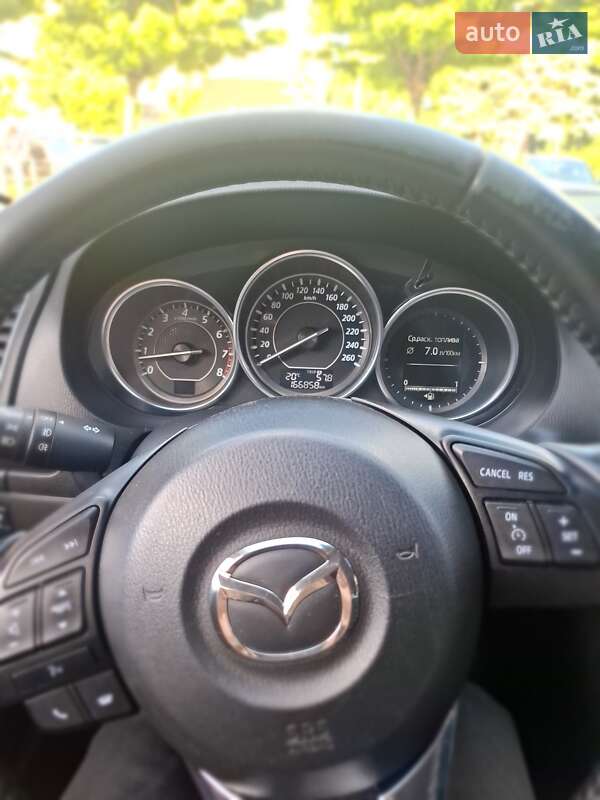 Седан Mazda 6 2013 в Черкасах