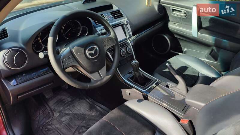 Седан Mazda 6 2008 в Запорожье