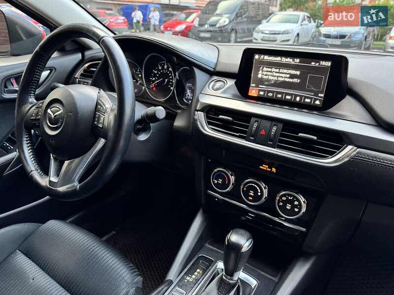 Седан Mazda 6 2015 в Дніпрі