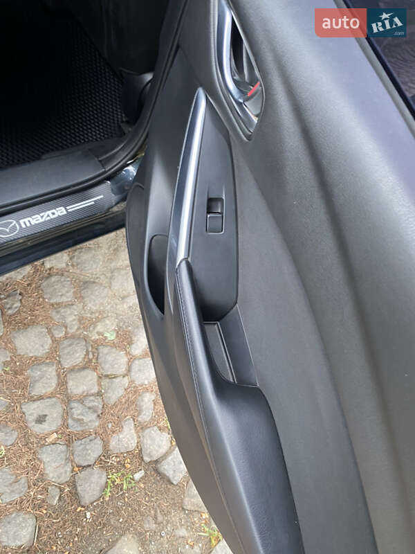 Седан Mazda 6 2013 в Кропивницком