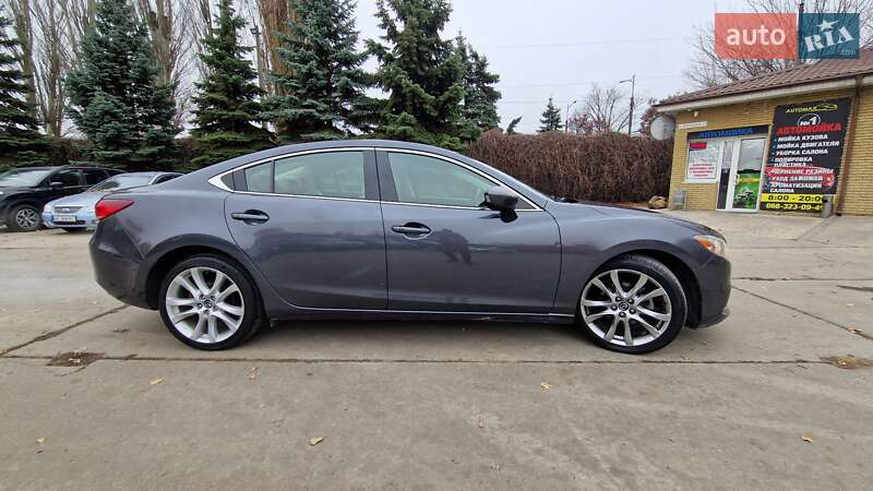 Седан Mazda 6 2016 в Днепре