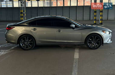 Седан Mazda 6 2013 в 