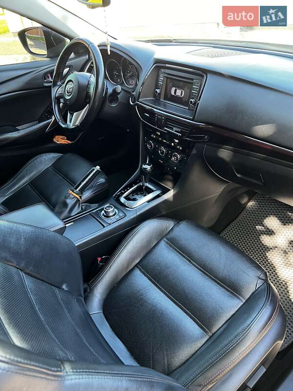 Седан Mazda 6 2014 в Дрогобичі