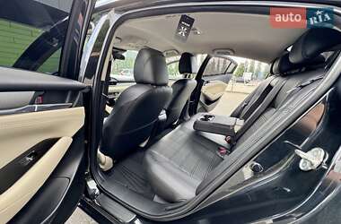 Седан Mazda 6 2018 в 