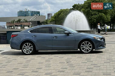 Седан Mazda 6 2015 в 