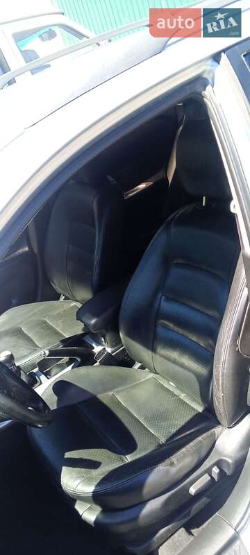 Универсал Mazda 6 2002 в Киеве
