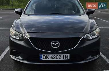 Седан Mazda 6 2014 в 