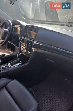 Седан Mazda 6 2015 в 