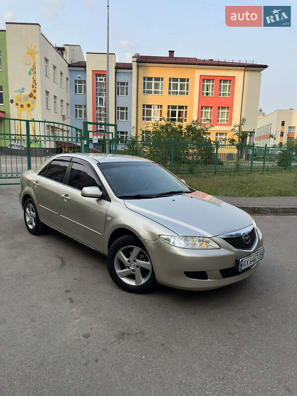 Седан Mazda 6 2002 в Киеве