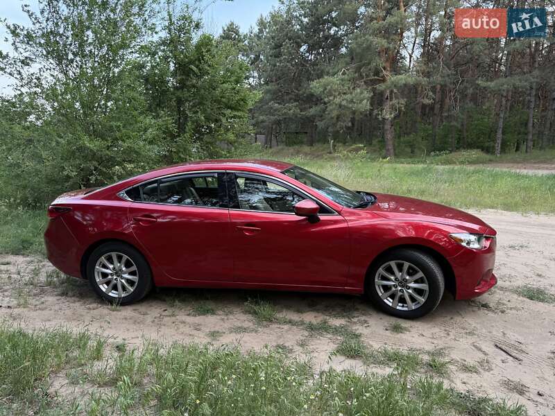 Седан Mazda 6 2015 в Запоріжжі