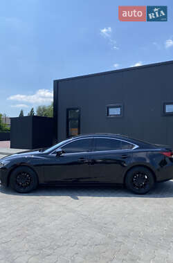 Седан Mazda 6 2016 в 