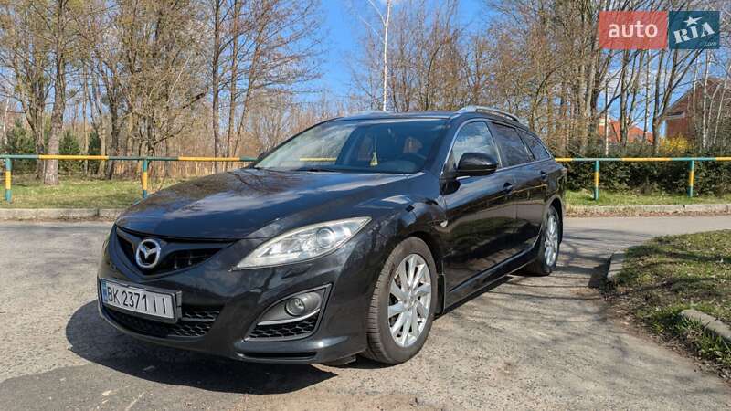Універсал Mazda 6 2011 в Рівному
