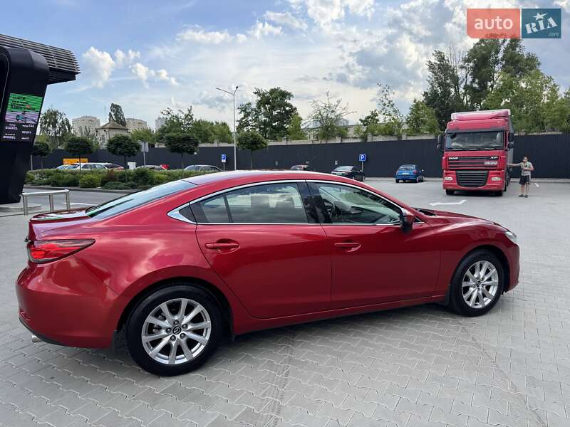 Седан Mazda 6 2014 в Киеве