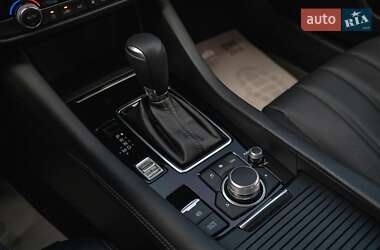 Седан Mazda 6 2019 в 