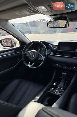 Седан Mazda 6 2018 в 