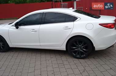 Седан Mazda 6 2014 в 