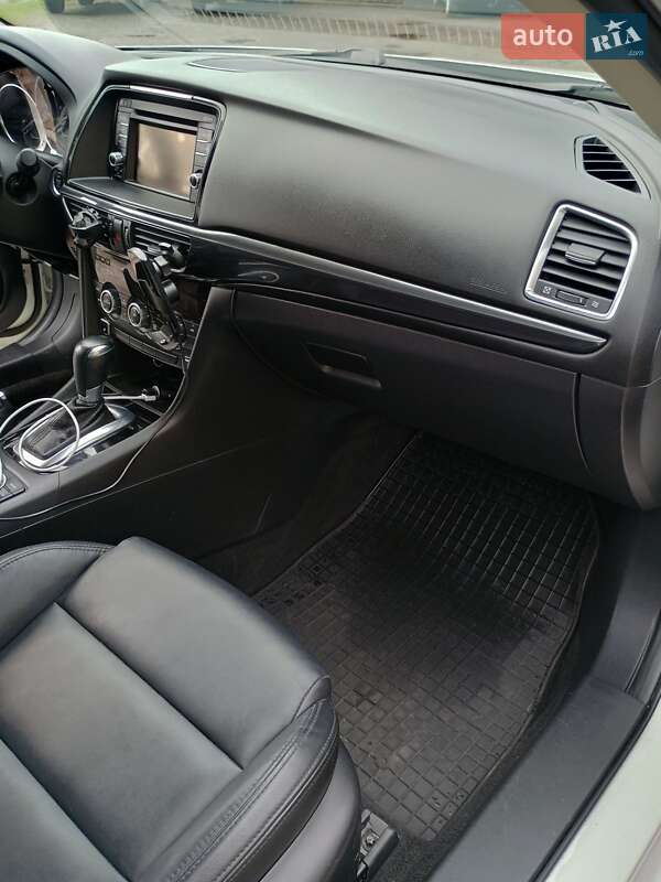 Седан Mazda 6 2014 в Бродах